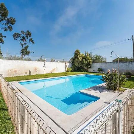 Guestready - Esmoriz's Golden Hour With Pool 4*