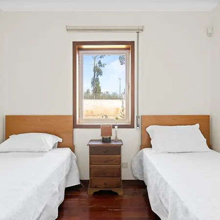 Guestready - Esmoriz's Golden Hour With Pool 게스트하우스 에스모리츠