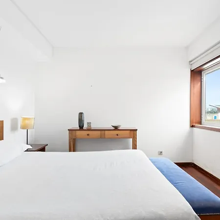 Guestready - Esmoriz's Golden Hour With Pool 게스트하우스 에스모리츠